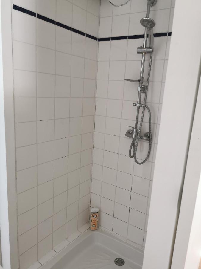Maisondeville_Le_Cent_Un アングレーム エクステリア 写真